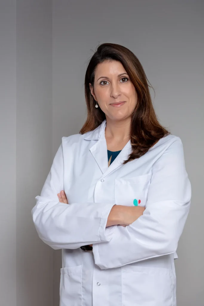 Dra Verónica Ribas, oftalmóloga (equipo ojo seco)