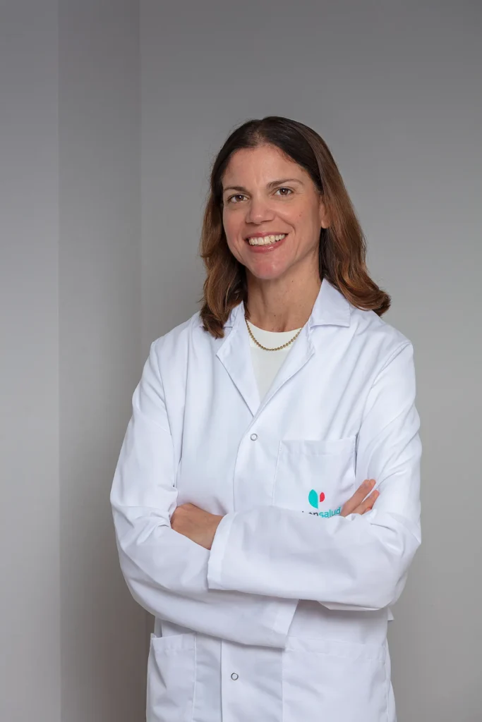 Dra María Eugenia Martínez, oftalmóloga (equipo oftalmología general)